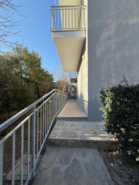 Viola Lido Adriano Βίλα Εξωτερικό φωτογραφία