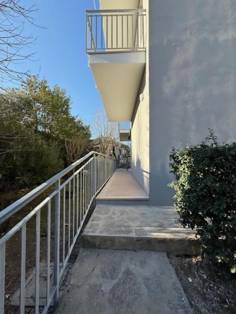 Viola Lido Adriano Βίλα Εξωτερικό φωτογραφία